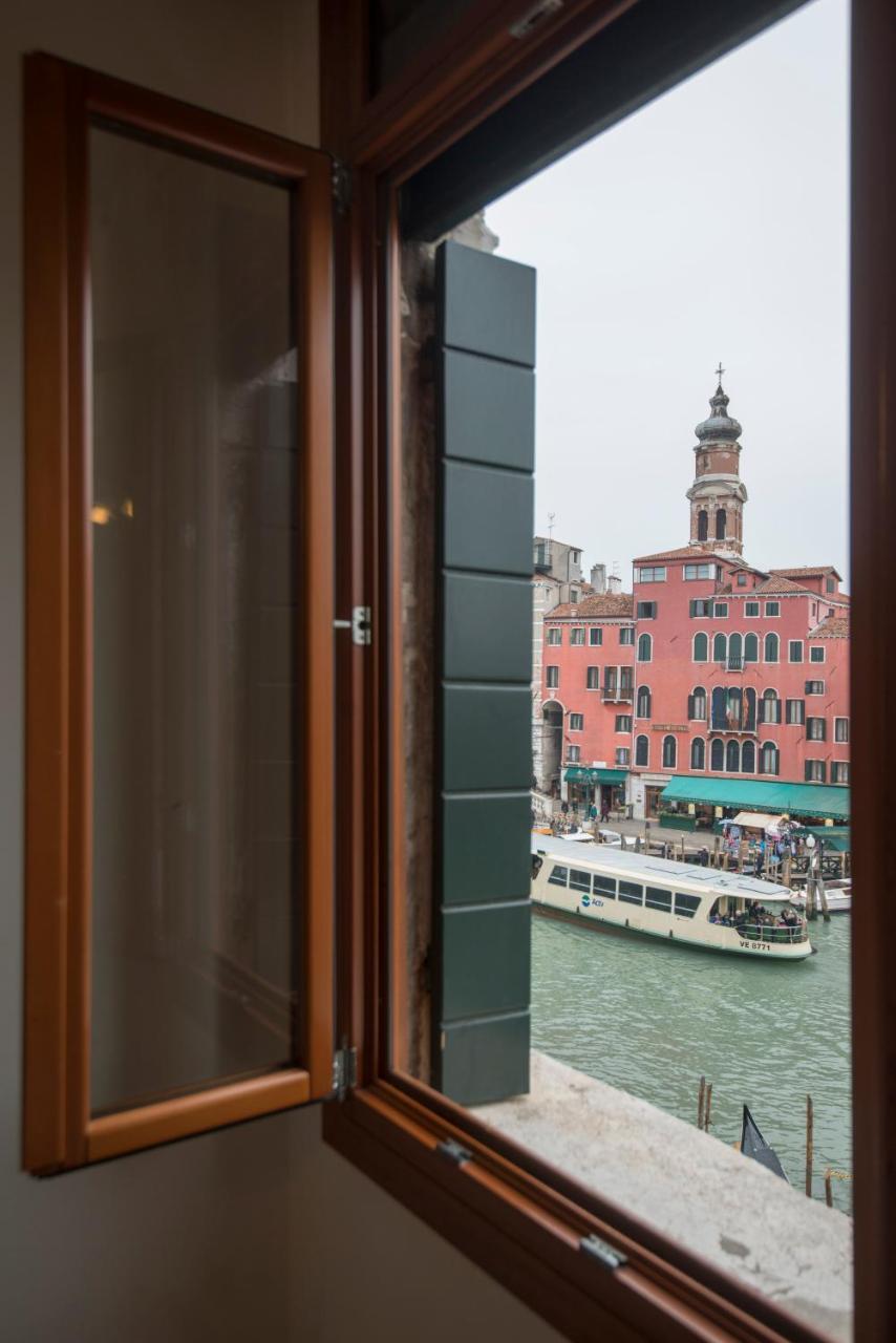 Magic Rialto Hotel เวนิส ภายนอก รูปภาพ