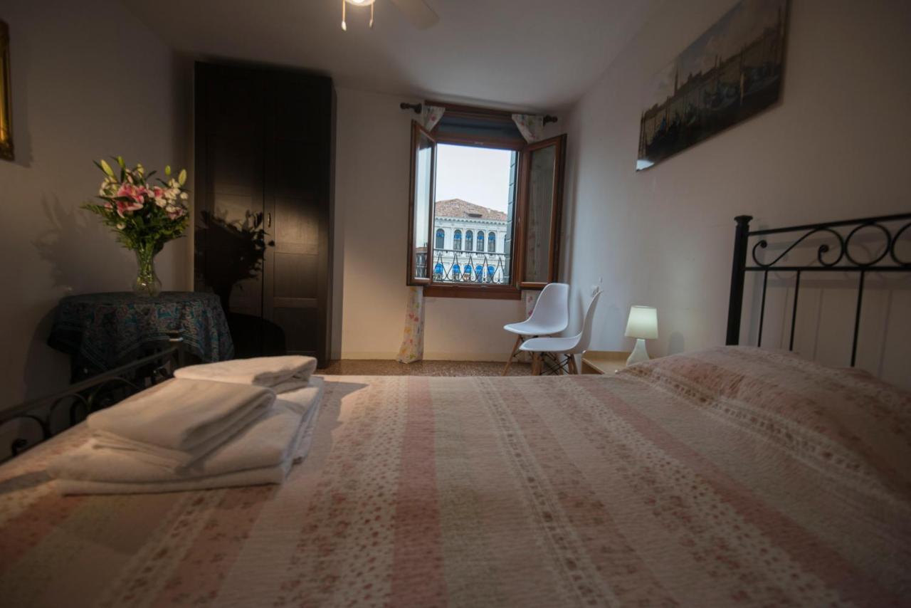 Magic Rialto Hotel เวนิส ภายนอก รูปภาพ